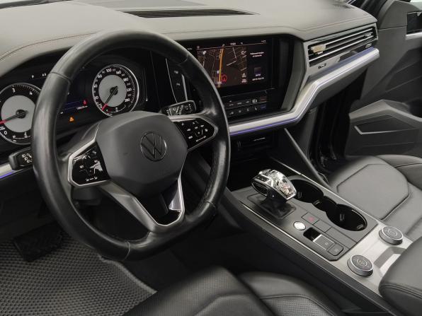 Volkswagen Touareg III с пробегом 2021 года, цена 4 549 000 рублей, 188631 км, внедорожник, Автокод Объявления