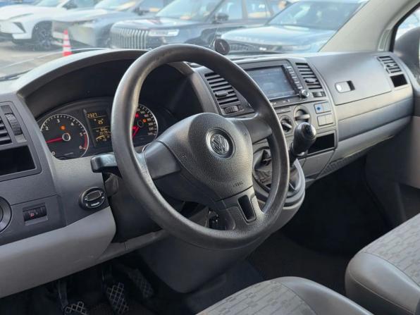 Volkswagen Transporter T5 Рестайлинг с пробегом 2010 года, цена 1 300 000 рублей, 331790 км, фургон, Автокод Объявления