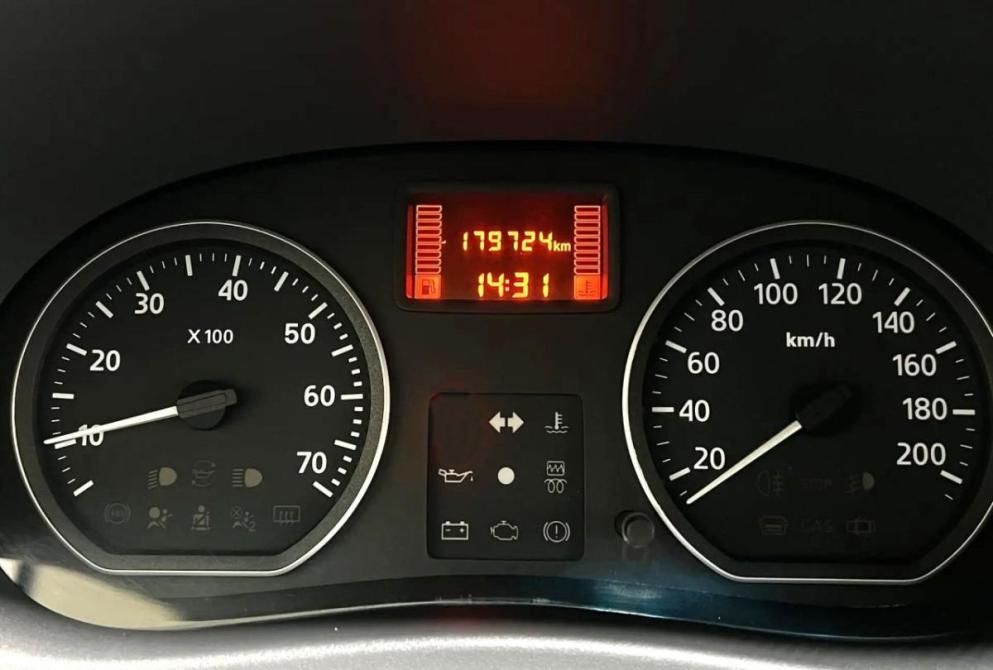 Renault Logan I Рестайлинг Нижний Новгород  - изображение 18