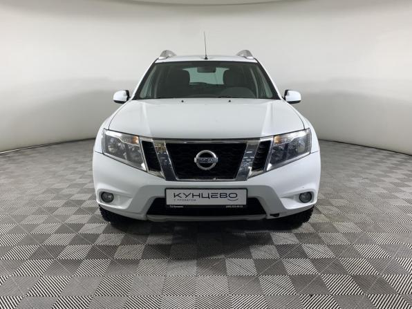 Nissan Terrano III (D10) с пробегом 2015 года, цена 1 059 000 рублей, 155339 км, внедорожник, Автокод Объявления