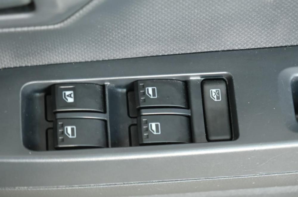 Daihatsu Mira e:S II Омск  - изображение 9