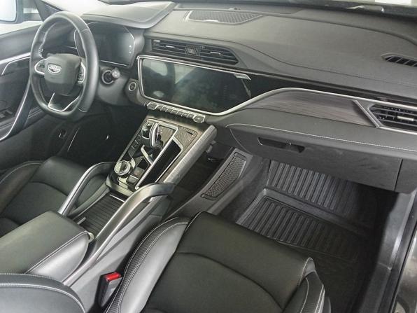 Geely Atlas Pro с пробегом 2023 года, цена 2 250 000 рублей, 39963 км, внедорожник, Автокод Объявления
