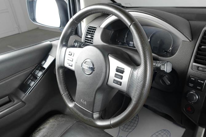 Nissan Pathfinder III Рестайлинг с пробегом 2012 года, цена 1 829 000 рублей, 361000 км, внедорожник, Автокод Объявления