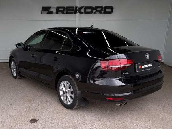 Volkswagen Jetta VI Рестайлинг с пробегом 2016 года, цена 1 329 000 рублей, 153000 км, седан, Автокод Объявления