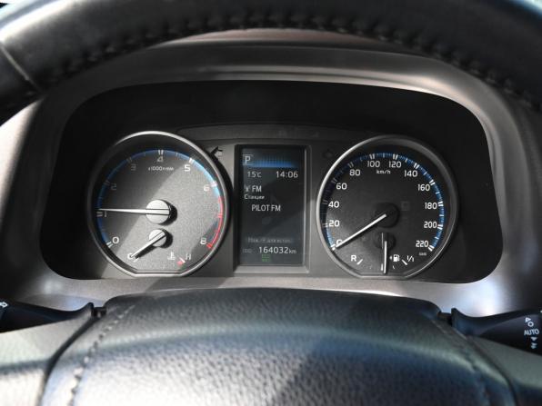 Toyota RAV4 IV (XA40) Рестайлинг с пробегом 2015 года, цена 2 225 000 рублей, 164031 км, внедорожник, Автокод Объявления