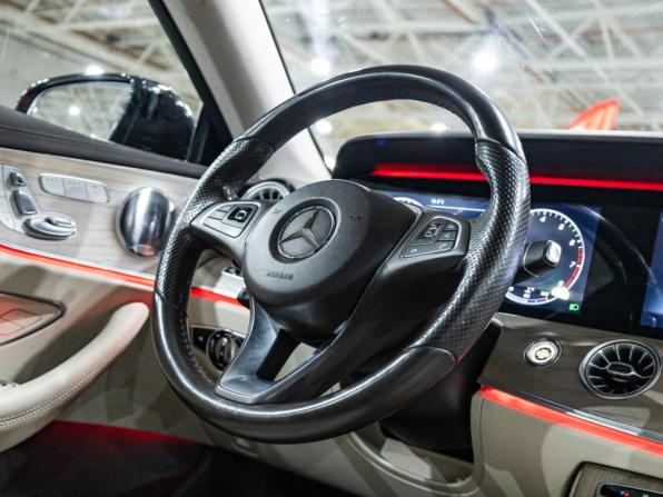 Mercedes-Benz E-Класс V (W213 S213 C238) с пробегом 2017 года, цена 4 999 000 рублей, 80350 км, купе-хардтоп, Автокод Объявления
