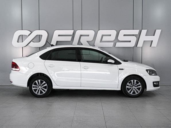 Volkswagen Polo V Рестайлинг с пробегом 2019 года, цена 1 289 000 рублей, 165110 км, седан, Автокод Объявления