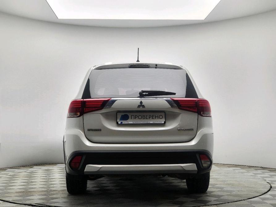 Mitsubishi Outlander III Рестайлинг 2 Мурманск  - изображение 6