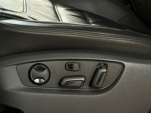 Volkswagen Touareg II Рестайлинг с пробегом 2016 года, цена 3 090 000 рублей, 139291 км, внедорожник, Автокод Объявления
