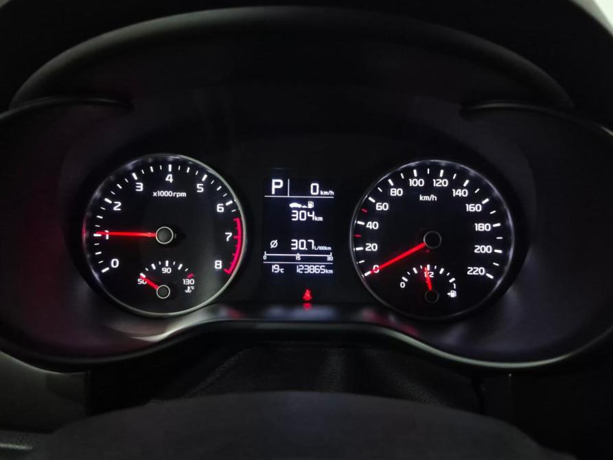 Kia Rio IV Альметьевск  - изображение 16