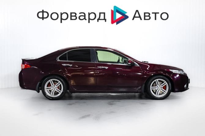 Honda Accord VIII Рестайлинг с пробегом 2012 года, цена 1 475 000 рублей, 286000 км, седан, Автокод Объявления