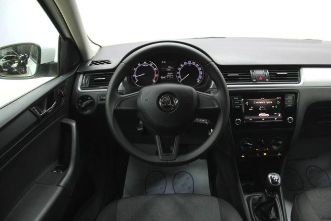 Skoda Rapid I Рестайлинг с пробегом 2019 года, цена 1 198 800 рублей, 159031 км, лифтбек, Автокод Объявления