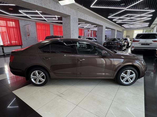 Skoda Octavia III (A7) с пробегом 2015 года, цена 1 465 000 рублей, 115532 км, лифтбек, Автокод Объявления