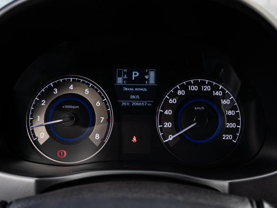 Hyundai Solaris I Рестайлинг Краснодар  - изображение 17