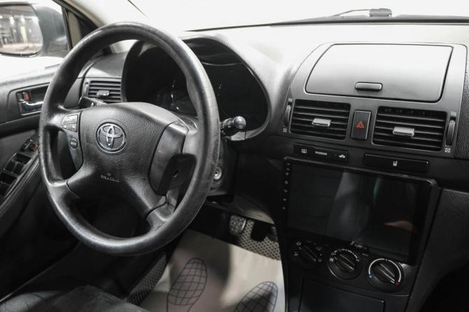 Toyota Avensis II Рестайлинг с пробегом 2006 года, цена 619 000 рублей, 330000 км, седан, Автокод Объявления