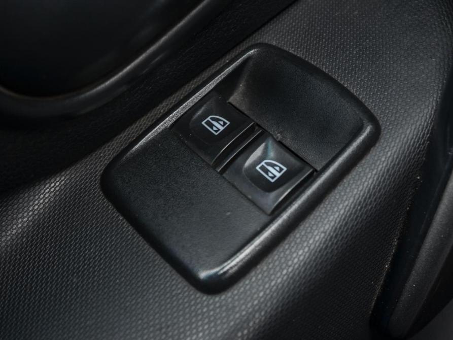 Renault Logan II Курган  - изображение 15