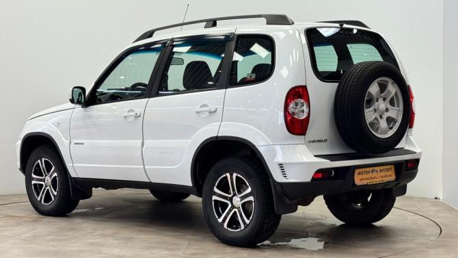 Chevrolet Niva I Рестайлинг с пробегом 2012 года, цена 485 000 рублей, 99458 км, внедорожник, Автокод Объявления