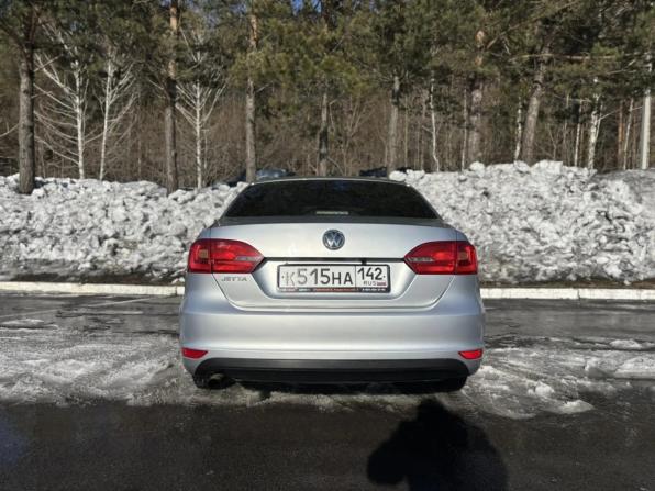 Volkswagen Jetta VI с пробегом 2013 года, цена 870 000 рублей, 305000 км, седан, Автокод Объявления