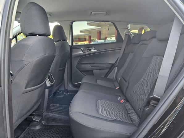 Kia Sportage V с пробегом 2023 года, цена 3 082 000 рублей, 78000 км, внедорожник, Автокод Объявления