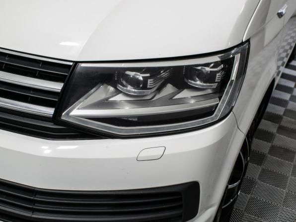Volkswagen Caravelle T6 с пробегом 2016 года, цена 1 900 000 рублей, 267001 км, минивэн, Автокод Объявления