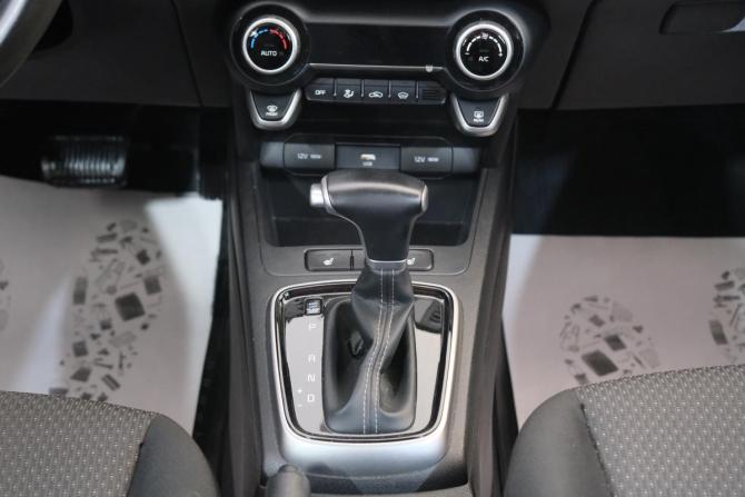 Kia Rio IV Рестайлинг с пробегом 2021 года, цена 1 979 000 рублей, 34700 км, хэтчбек, Автокод Объявления