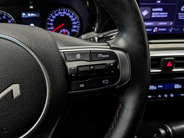 Kia K5 III с пробегом 2022 года, цена 2 690 000 рублей, 54929 км, седан, Автокод Объявления