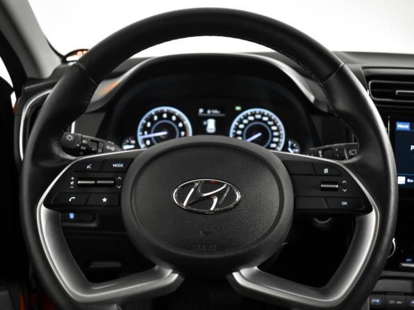 Hyundai Creta II с пробегом 2021 года, цена 1 998 700 рублей, 56000 км, внедорожник, Автокод Объявления