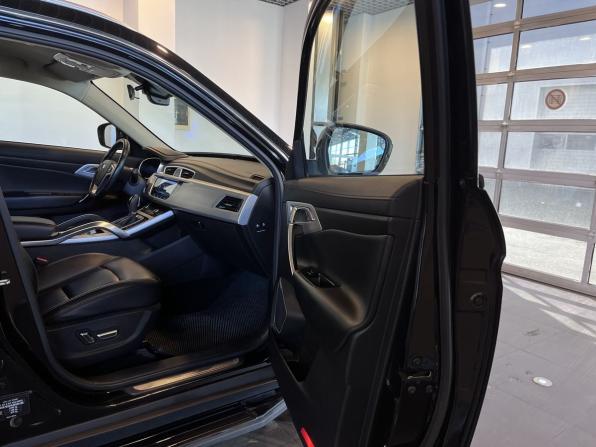 Geely Atlas I с пробегом 2018 года, цена 1 826 000 рублей, 103772 км, внедорожник, Автокод Объявления
