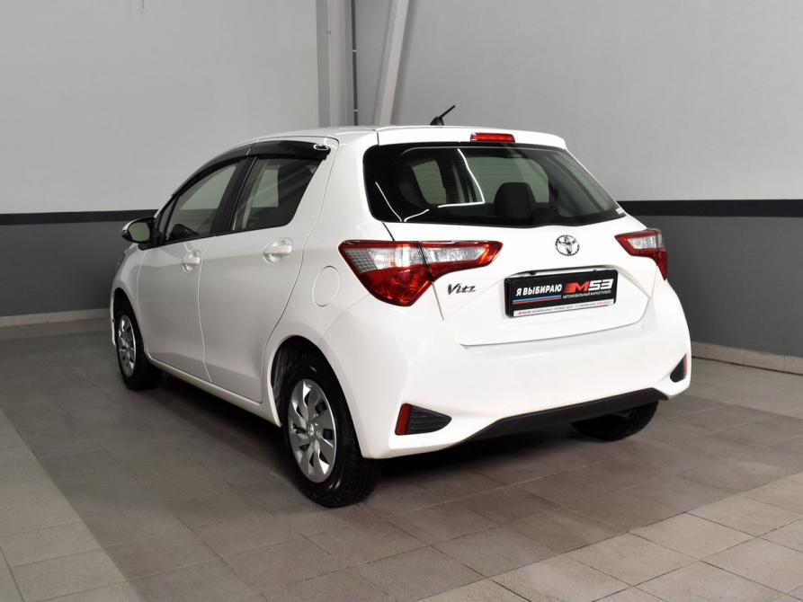 Toyota Vitz III (XP130) Рестайлинг 2 Кемерово  - изображение 4