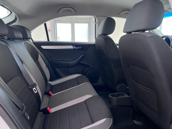 Skoda Rapid I Рестайлинг с пробегом 2019 года, цена 1 450 000 рублей, 79101 км, лифтбек, Автокод Объявления