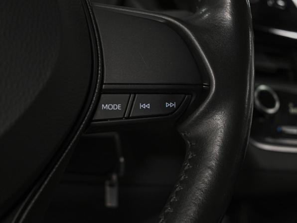 Toyota Corolla XII (E210) с пробегом 2019 года, цена 1 898 000 рублей, 58594 км, седан, Автокод Объявления