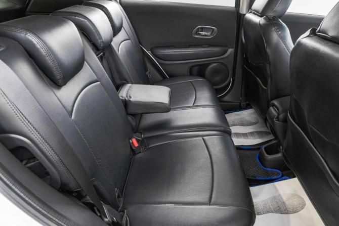 Honda Vezel I с пробегом 2014 года, цена 1 669 000 рублей, 155000 км, внедорожник, Автокод Объявления
