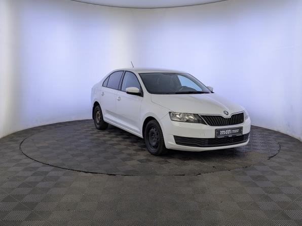 Skoda Rapid I Рестайлинг с пробегом 2019 года, цена 1 299 000 рублей, 134689 км, лифтбек, Автокод Объявления