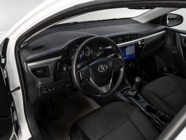 Toyota Corolla XI (E160 E170 E180) с пробегом 2014 года, цена 1 200 000 рублей, 55417 км, седан, Автокод Объявления