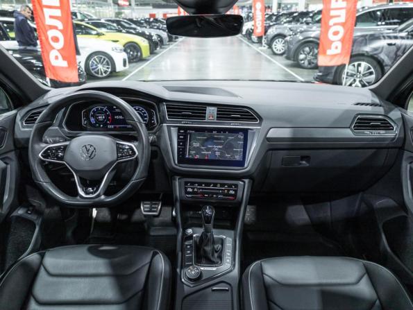Volkswagen Tiguan II Рестайлинг с пробегом 2021 года, цена 2 919 777 рублей, 91347 км, внедорожник, Автокод Объявления