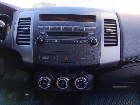 Mitsubishi Outlander II Рестайлинг с пробегом 2011 года, цена 1 148 000 рублей, 155445 км, внедорожник, Автокод Объявления