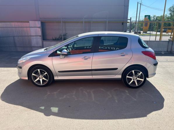 Peugeot 308 I с пробегом 2009 года, цена 380 000 рублей, 195000 км, хэтчбек, Автокод Объявления