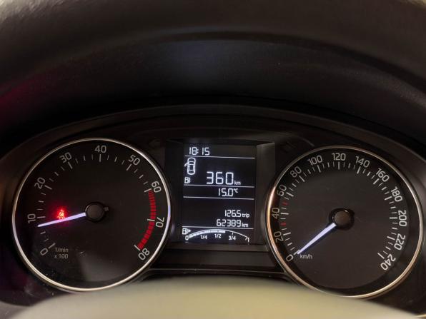 Skoda Rapid I с пробегом 2016 года, цена 1 485 000 рублей, 62384 км, лифтбек, Автокод Объявления