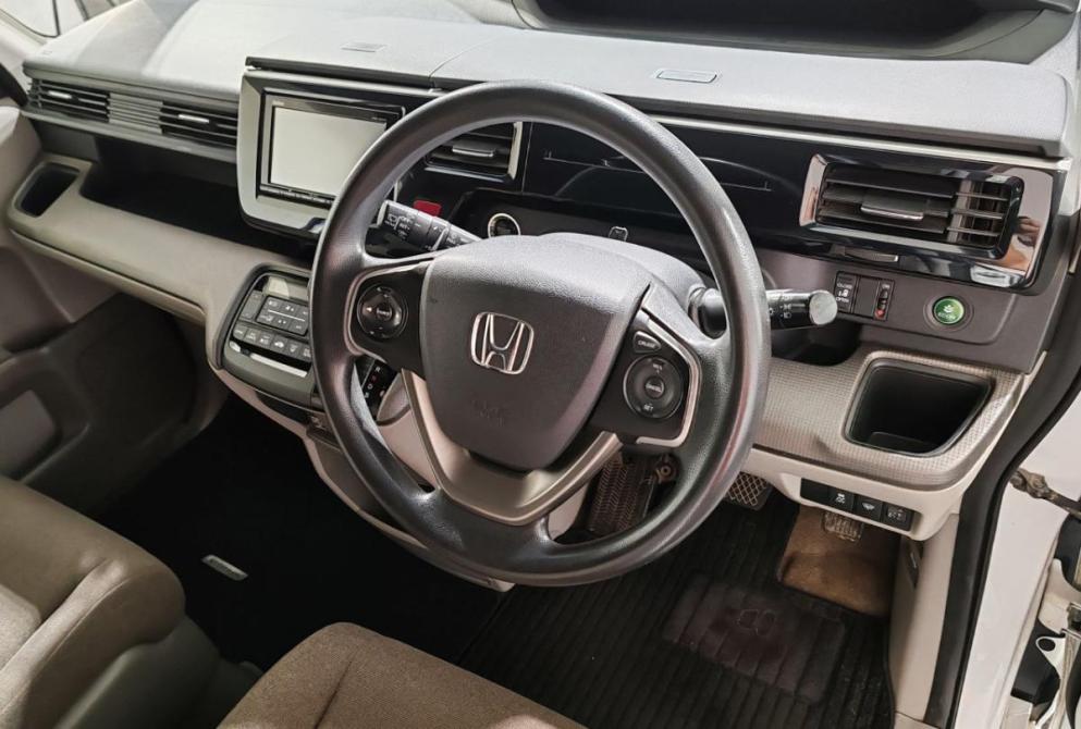 Honda Stepwgn V Ярославль  - изображение 12