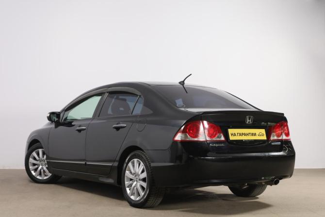 Honda Civic VIII с пробегом 2008 года, цена 799 000 рублей, 169000 км, седан, Автокод Объявления