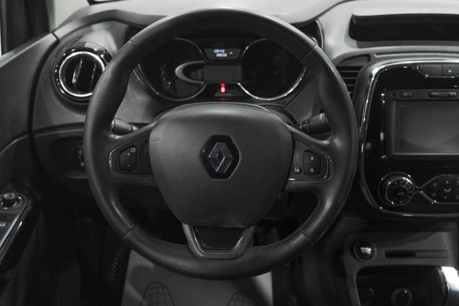 Renault Kaptur I с пробегом 2017 года, цена 1 379 000 рублей, 128000 км, внедорожник, Автокод Объявления