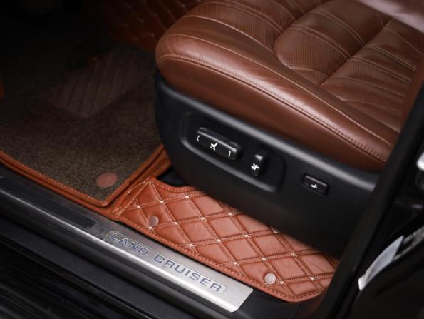 Toyota Land Cruiser 200 Series Рестайлинг 2 с пробегом 2020 года, цена 6 920 100 рублей, 192005 км, внедорожник, Автокод Объявления