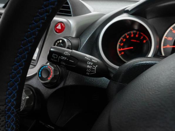 Honda Fit II с пробегом 2008 года, цена 749 000 рублей, 120191 км, хэтчбек, Автокод Объявления