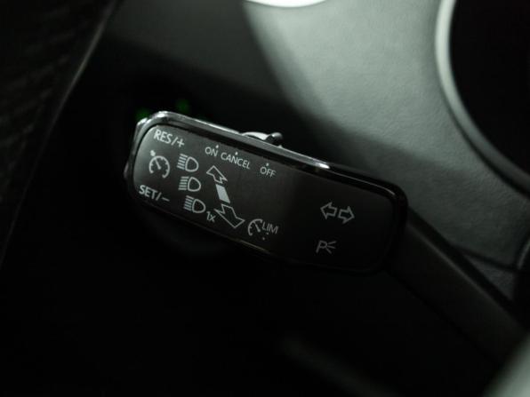 Skoda Octavia III (A7) Рестайлинг с пробегом 2017 года, цена 1 998 900 рублей, 144729 км, лифтбек, Автокод Объявления