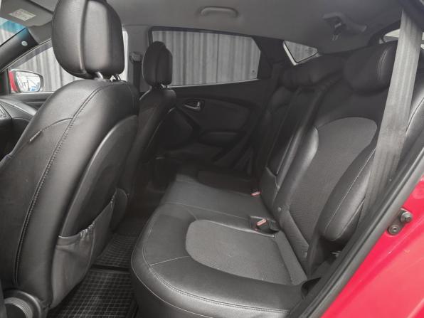 Hyundai ix35 I Рестайлинг с пробегом 2013 года, цена 1 325 000 рублей, 162000 км, внедорожник, Автокод Объявления