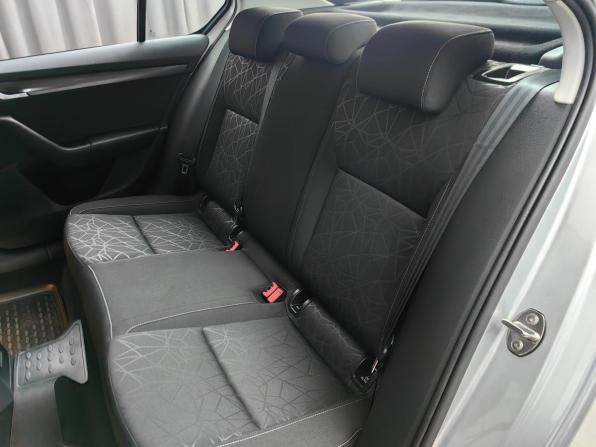 Skoda Octavia III (A7) Рестайлинг с пробегом 2019 года, цена 2 119 000 рублей, 52473 км, лифтбек, Автокод Объявления