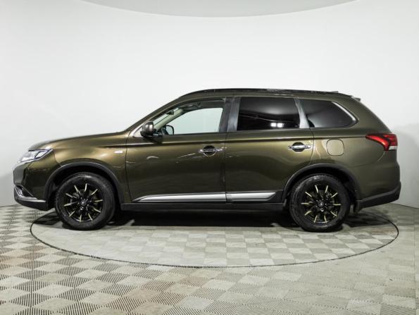 Mitsubishi Outlander III Рестайлинг 3 с пробегом 2019 года, цена 1 749 700 рублей, 112670 км, внедорожник, Автокод Объявления
