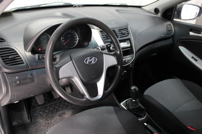 Hyundai Solaris I с пробегом 2013 года, цена 772 000 рублей, 138426 км, седан, Автокод Объявления