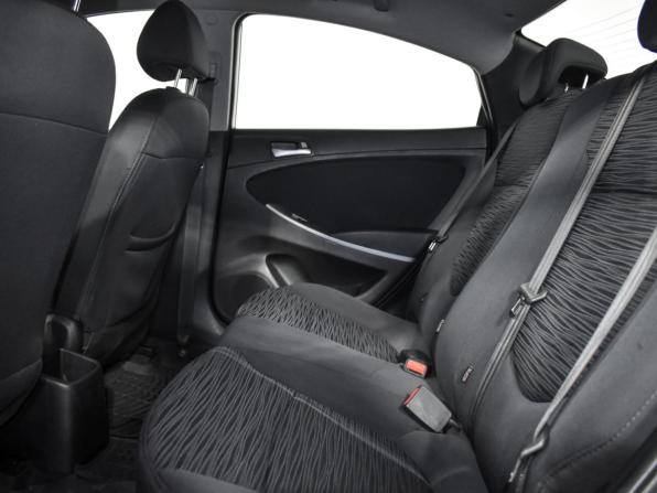Hyundai Solaris I Рестайлинг с пробегом 2015 года, цена 647 980 рублей, 180526 км, седан, Автокод Объявления