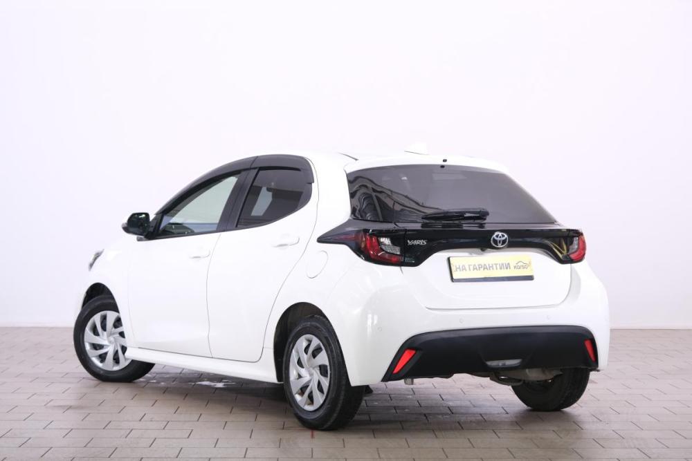 Toyota Yaris IV Омск  - изображение 5